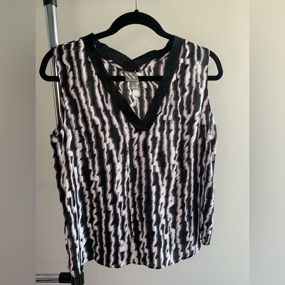 Worthington Black White & Purple Patterned Sleeveless Top